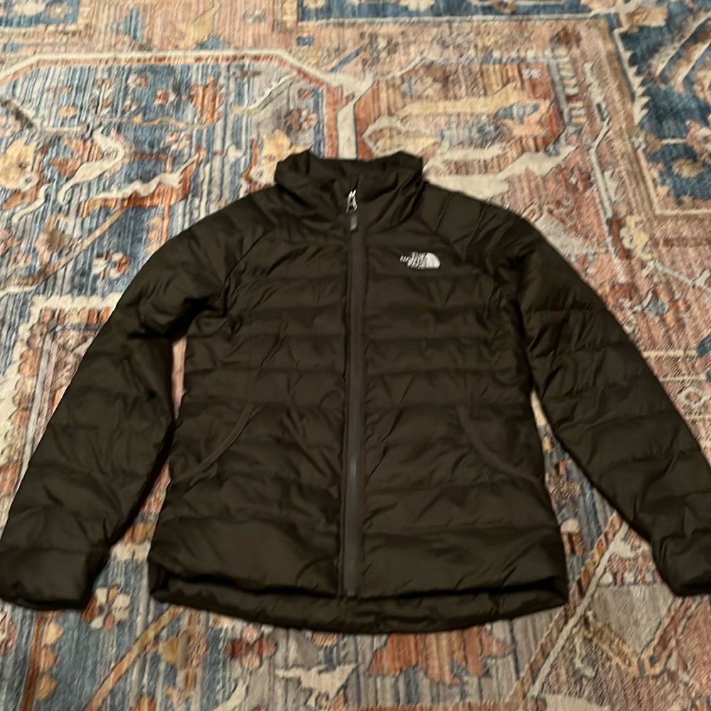 girls medium, army green, north face, long sleeve puff jacket